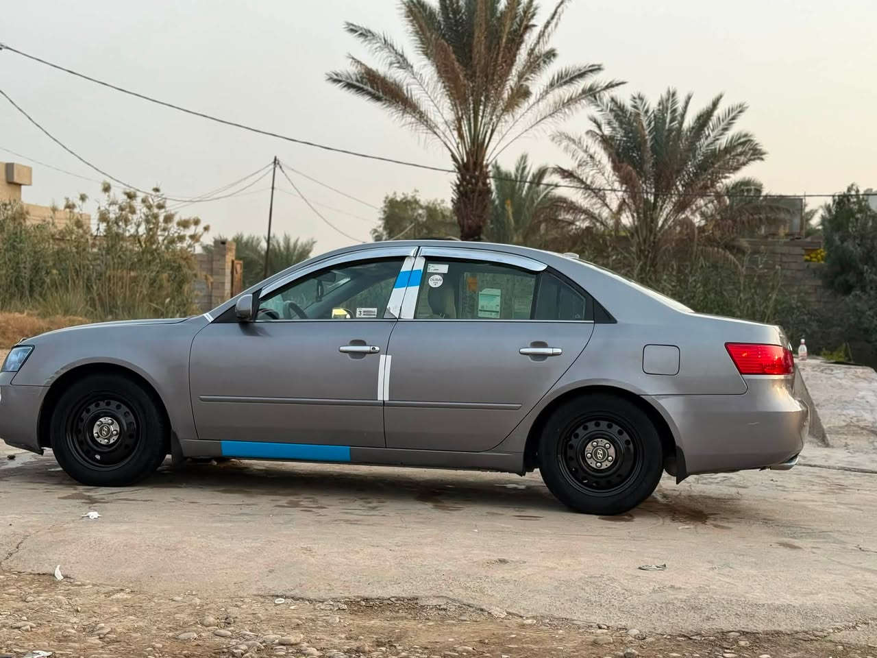 السلام عليكم 
للبيع او مراوس سوناتا 2008 سته سلندر وارد امريكي رقم ديالى دولي  فول مراصفات تنته وتحكم ستيرن وكشن كهرباء كامله مكمله مكينه هستوني شادها حاويه وتبريد منضومه كامله تخم تاير جديد. صدر امامي وخلفي جديد شاشه وكامره وحساسات جاهزه بدون نقص لايت زنون وهورن مال يوكن سنتر لك 4 بيبان ودوشمه جديده ارضيه وكشنات  اناره محيطيه ولسياره بلاديه كلها بيها بارد بلبابين جه السايق ومصبوغات ومباوكات كلير. منا ومنا ولباقي كفاله سعرها ب 90 ورقه وبيها مجال للشراي مكاني ديالى الخالص للاستفسار اكثر *********** موجود خاص وواتساب
