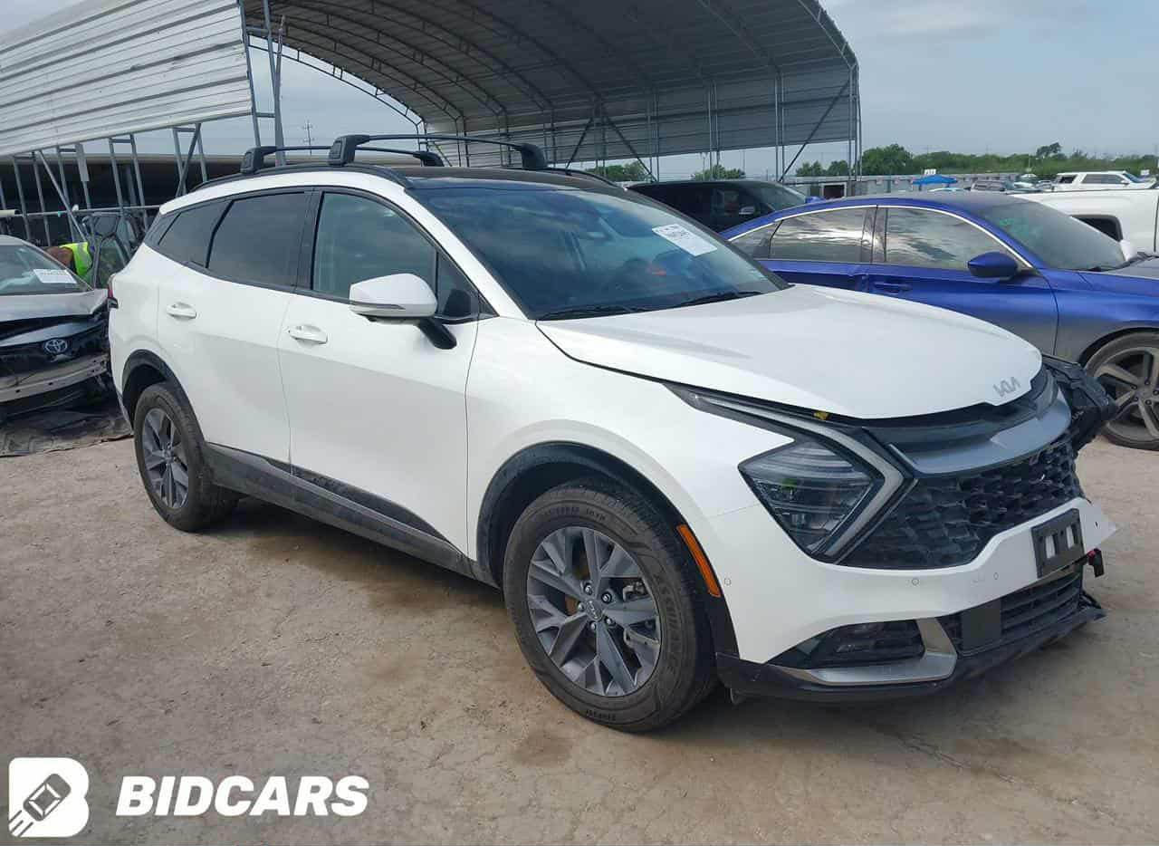 كيا سبورتج 2023 للبيع 
حرة رقم بغداد 
مواصفات برستيج اعلى فئة 
سيارة هايبرد وبانزين ،،،كاميرات خلفي وامامي محيطية 180 درجه 
نقطة عمياء ،،سياقة ذاتيه ،،كشنات جلد ،،فول تحكم ستيرن ،، شحن هاتف لاسلكي ،،تشغيل وابواب بصمة ،، كشن كهربائي ،،، تبريد وتدفئه بالكشن ،،، كشن ذكي ،،حساس خلفي وامامي ،،قماره بانوراما ،،حادثها موضح بالصور تبديل جاملغ فقط ،،، وبعد هواي مواصفات ،،مكانها بالسماوة للاستفسار *********** 
سعرها 235 ،،انا مكلف بالنشر ناصرية, ذي قار
