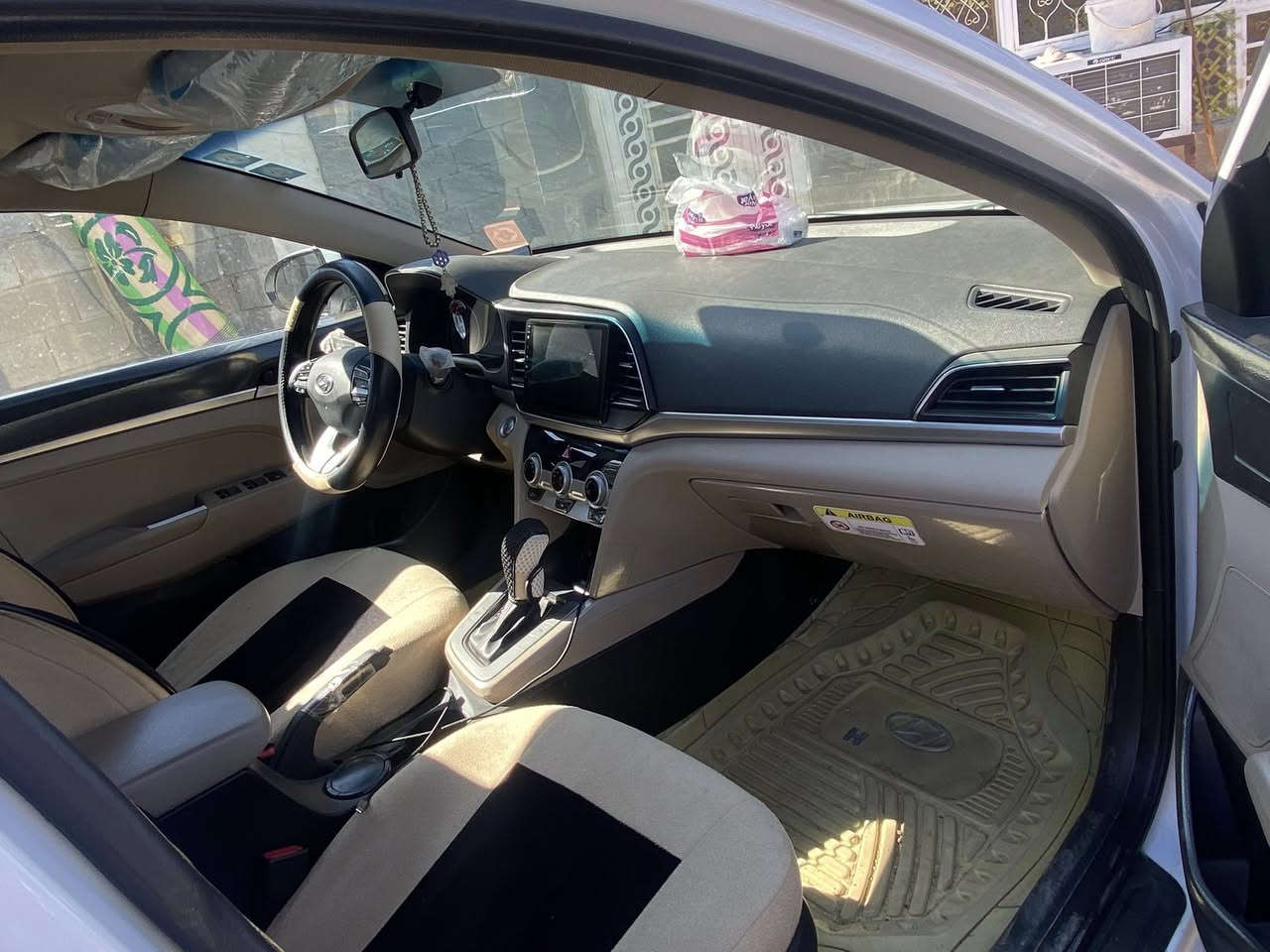 #النترا_19 خليجي كفاله السياره فول مواصفات ماشيه 170 عدا شبر صبغ سونار مرفق (السياره جديده + ادامه كامله مسويلها  ) سنويه جديده بأسمي رقم انگليزي بغداد  
#العنوان_ميسان_نهرسعد 
#سعر162 ورقه بيها مجال قليل 
***********
