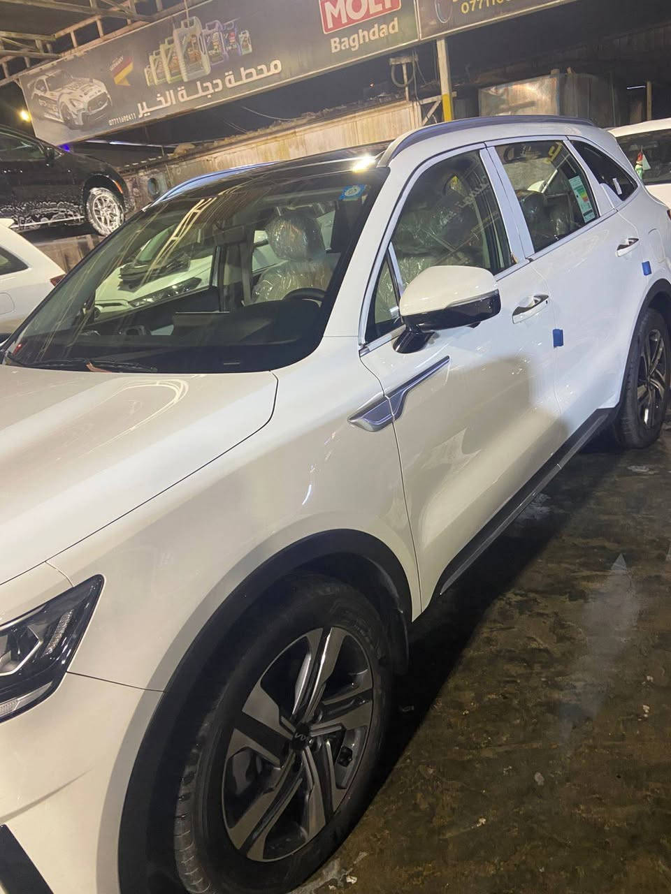 سورنتو 2023 ماشيه 17 فول مواصفات  خليجي السياره مكفوله 4X السعر 32الف دولار ***********
