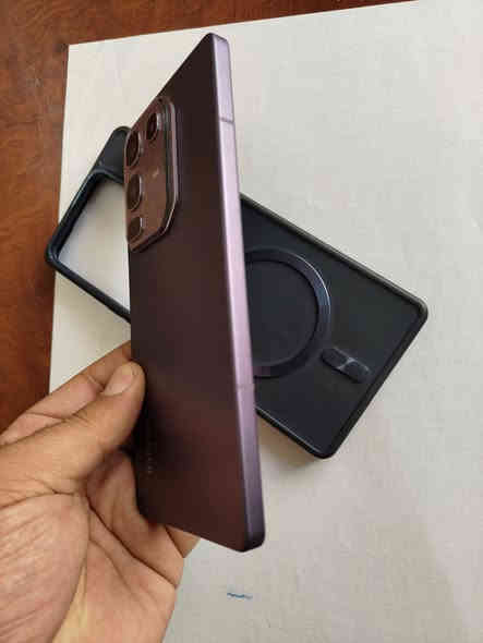 السلام عليكم انفنكس نوت 50برو مكفول من كلشي جهاز نضيف ملحقاته كامله للبيع او المراوس مكاني النجف ناحية الحريه السعر (225)
***********
