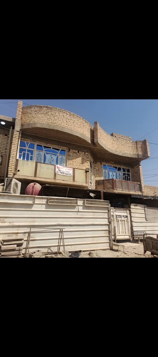 شارع ابو وسام ٣٠٠م عن لخمسه كيلو مقابل شارع محد لصافي دوانم لشعله سند٢٥تبليط ماء مجاري
