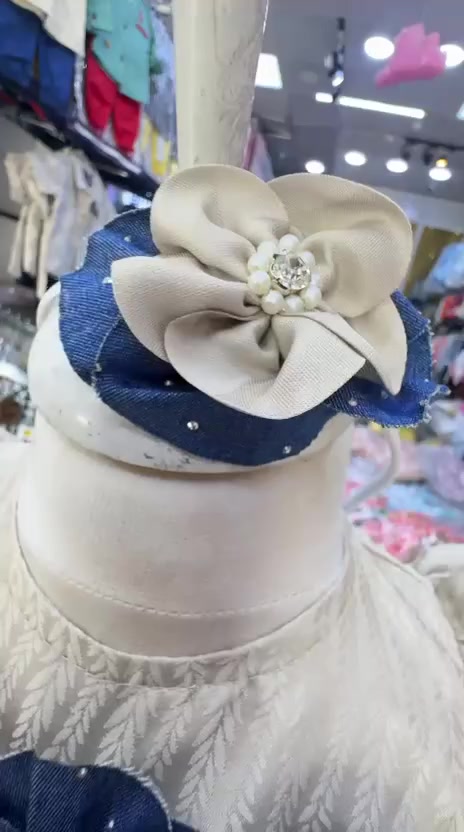 ملابس اطفال. مريحه، أنيقه، وبأسعار حلوة🩶
https://t.me/+5q0fbhQ0s2diMDFi


**إذا كنت صاحب هذا الإعلان وتريد حذفه لأي سبب، رجاءا أرسل رسالة إلى الدعم الفني**