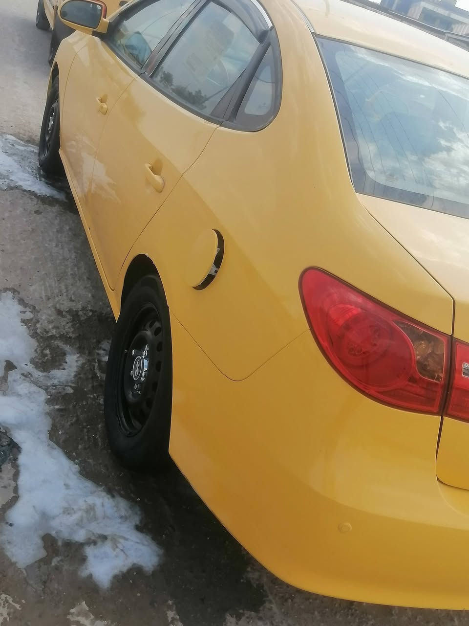 السلام عليكم النترا موديل 2009 خليجي رقم انكليزي باقي على استلام الوحات مكينه ستوني شادها حاويه كير مكفول تخم تاير جديد حداديه جديده مشط جديد كهربائيات كلها شغاله مدوشمه سياره مصفره هيئه وغرامات بيهن وصولات حادثها جاملغ امامي فقط
مالكها موجود يريد تحويل سياره جاهزه من كلشي
السعر 84 وبيها مجال حك جيه الاستفسار اتصل
***********
مكانها الديوانية
