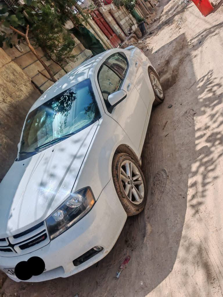 دوج افنجر بيع مستعجل 60$ ورقة موديل 14 مكينة 2400 مصبوغة عام  مكفولة من الكلبة  بيهة جاملغ خلفي مضروب بستونة بي تعديل وبيهة شواصي الامامي الأيمن اعتقد هم بي تعديل رقم بصرة الدولي باسمي تحويل ثاني يوم الشراي بخدمتة ابيعلة ع الفحص عجبتة بالعافية علي كيرهة و مكينتهة ما بيهن شي حلوات حداديتهة نص عمر رقمي *********** مكاني بصرة زبير
