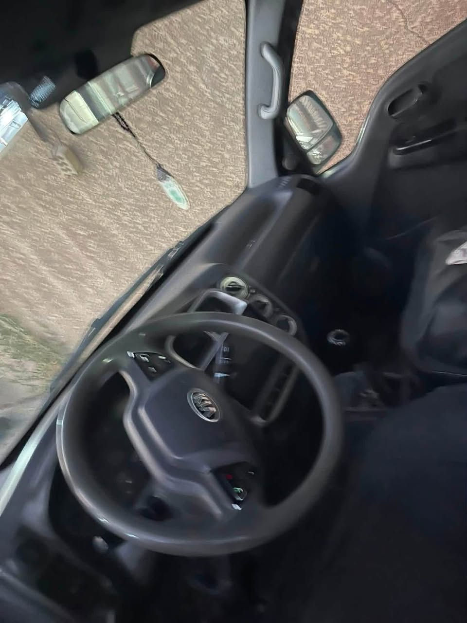 سلام عليكم كيا بنكو ٢٠١٥
سيارة ماشيه ١٤٧ 

كير مكينه  تبريد سيارة جاهزه 

رقم ديالى بسمي 

مكاني شعب 

مكينه ٢٧٠٠ 

السعر ١٠٧ وبيه مجال 

بيه بنيد فقط سونارهه موجود ويه صور 

للستفسار ***********
