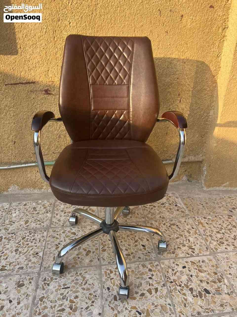 كرسي مكتبي و ميز دراسي للبيع 
متوفر توصيل مكاني سماوه

مزاد ثنينهن 50 وزاد الله من زاد


**إذا كنت صاحب هذا الإعلان وتريد حذفه لأي سبب، رجاءا أرسل رسالة إلى الدعم الفني**