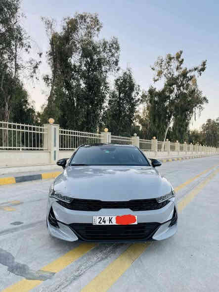 السلام عليكم اخوان السياره K5
موديل 2022
سياره بيها ٣ قطع بدون دواخل ب شرط 
سياره فول موصافات 
السعر 185شويه مجال بيها 
للاستفسار هذا الرقم ***********
