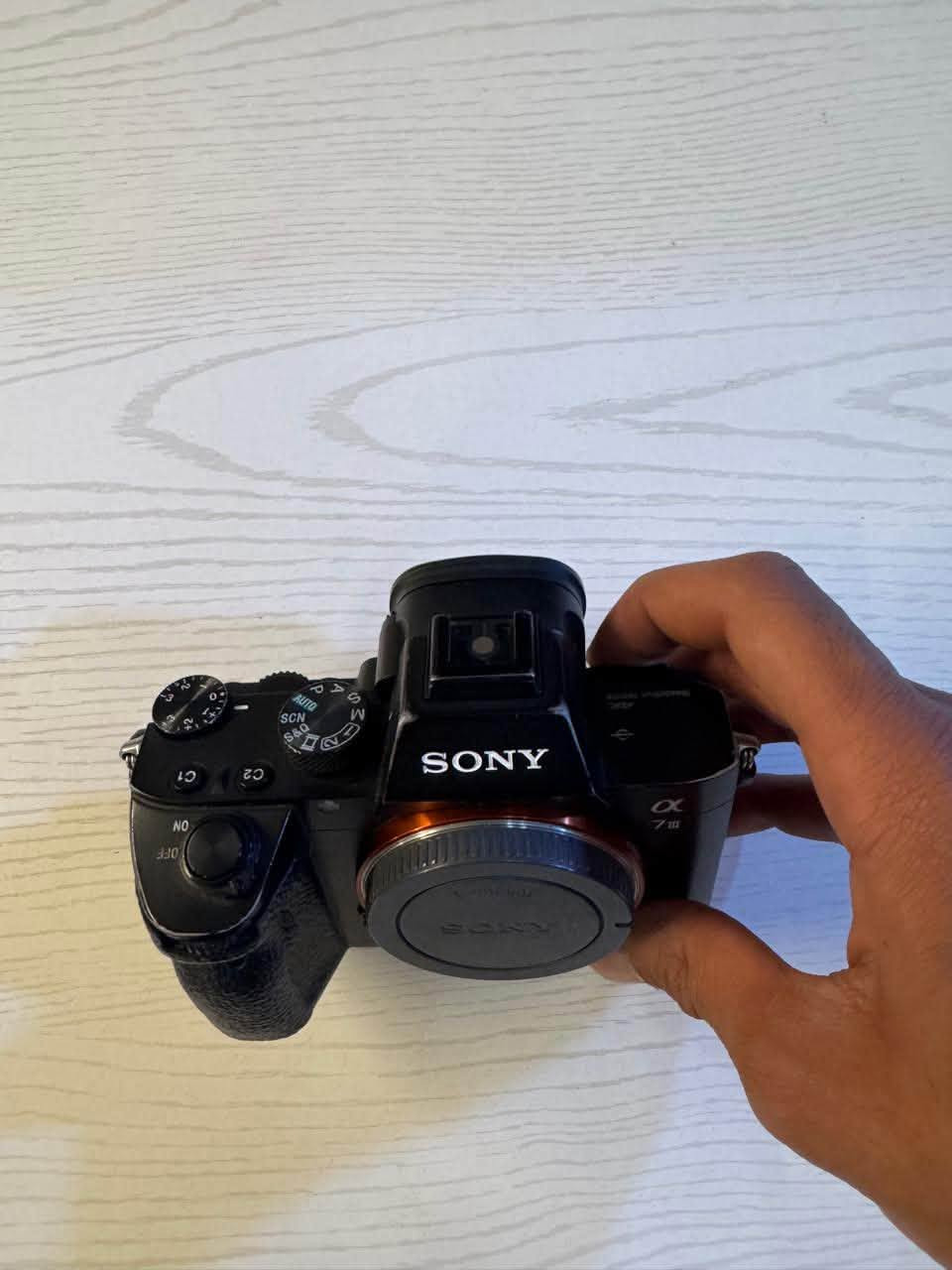 كاميرا سوني sony a7 mark 3 نظيفه للبيع 
الشراي يجي خاص 
***********
