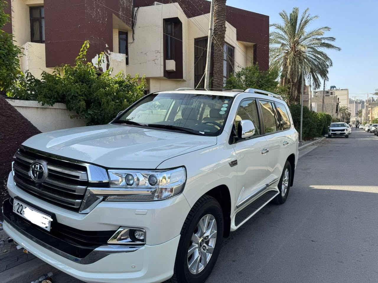 للبيع او مراوس لاندكروزر 2019 GXR 
مراوس لاندكروز 22/23/24
✅ ساز ايرباك 2
✅ ماشية 41 ألف كم
✅ رقم اربيل  دولي
✅ سنوية جديدة باسمي 
✅ بصمه عدد 2 لسبير بعده جديده 
✅ مكفوله من صبغ والبارد 
✅  سلايت
✅ كشن واحد كهرباء
✅ تشغيل عن بعد
✅ اربع كاميرات
✅ تايرات شركه سبير منازل
✅ هوك خلفي 
✅ السعر. 550$ورقه
✅الموقع بغداد المنصور 
📞 للاستفسار:***********
