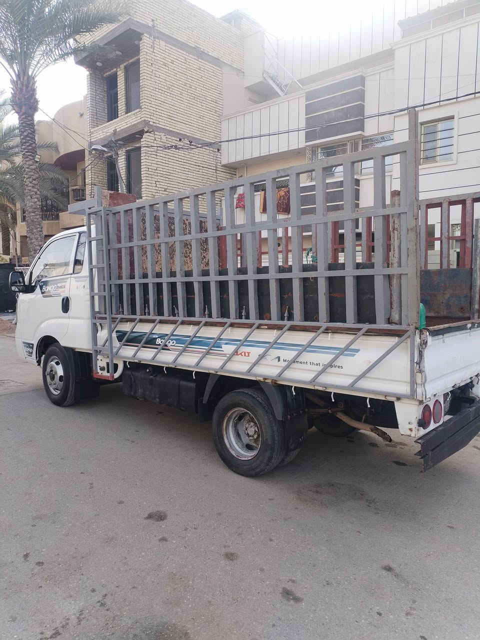 سلام عليكم كيا فحل 2013للبيع السيارة مكفولة من الصبغ والحادث كير محوك مكفول
السعر 110
مكاني بغداد
***********
