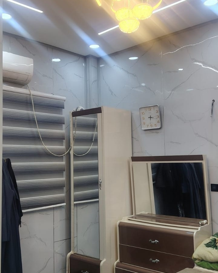 ٩٠ متر للرهن حي الغدير طابقين بناء حديث مرمر ٣ غرف نوم مبلغ الرهن ٨٥ الاتصال ***********
