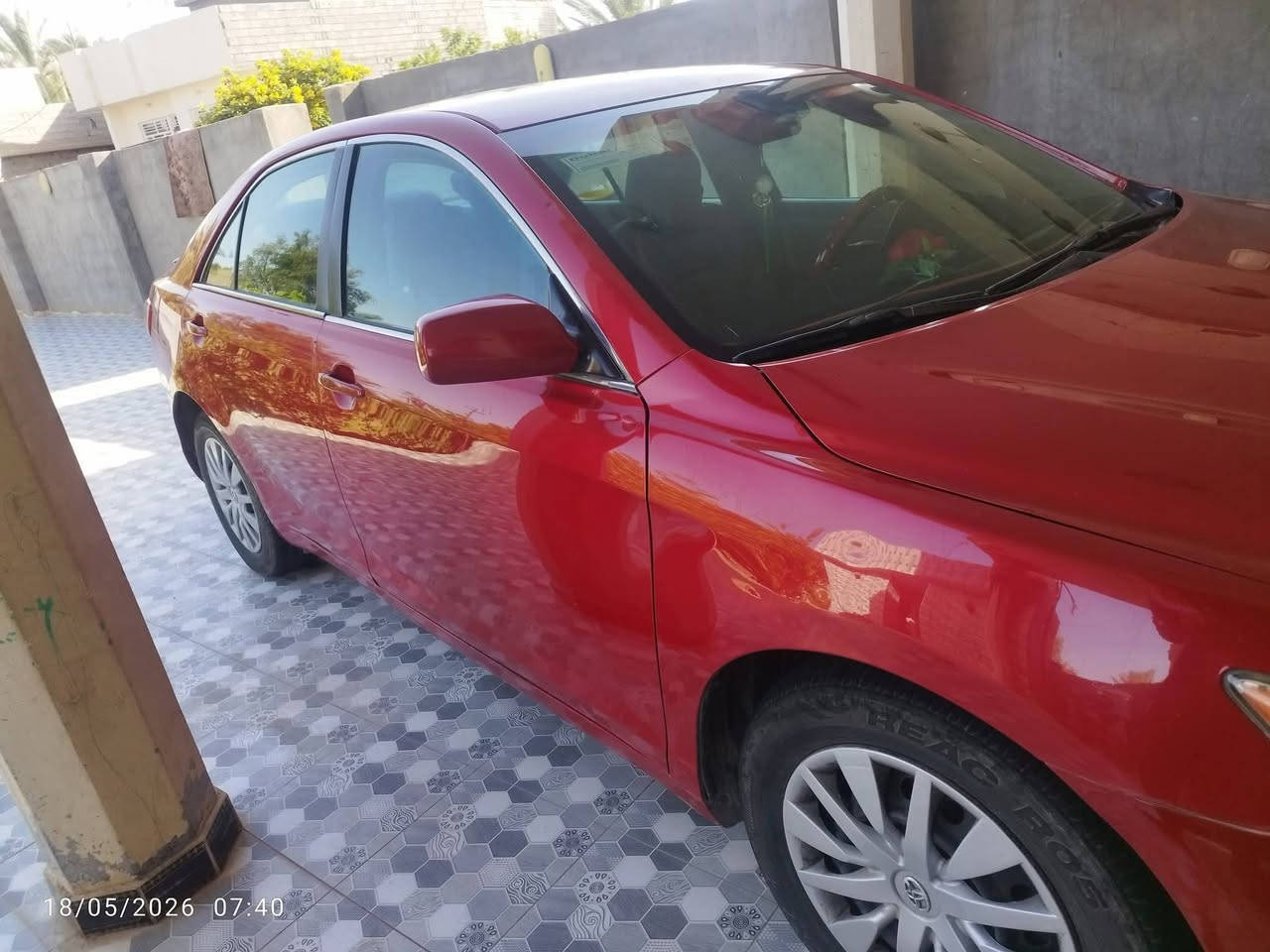 كامري 2007 امريكي
بيها الجامرلغ الامامي جهة السائق تبديل فقط بدون دواخل وبيها صبغ قليل بالباب الخلفي عكس السائق اثر شخط
مكينه جديده شادها ع ايدي لا تنقيص ولا تبخير . الكير خير من الله
صدر امامي خلفي نظيف
التبريد شغال وخير من الله 
السيارة بأسمي
السعر 93$ وبيها مجال
ديالى المقدادية ***********
