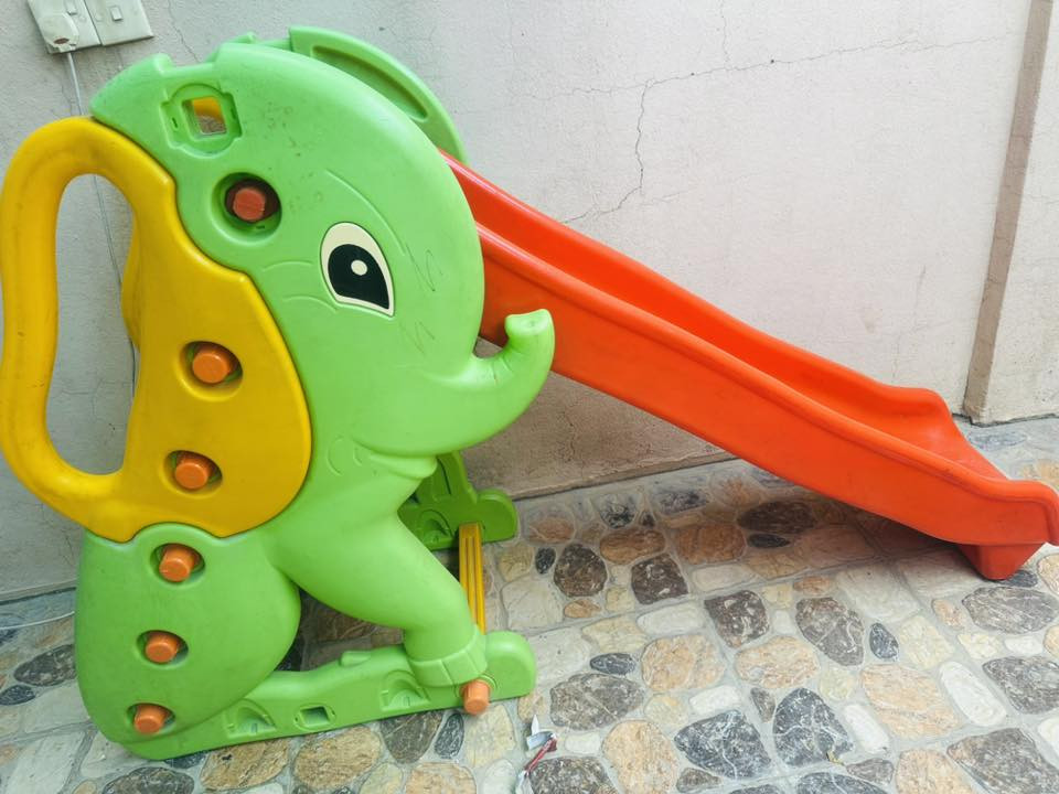 غراض مستخدمه بااسعار مناسبه الاتصال ع رقم *********** كلهم شغالين عدا البراد بي ليك
