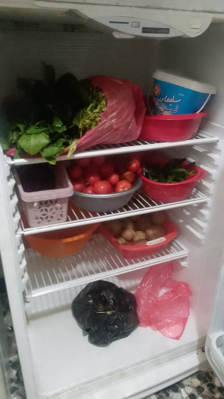 ثلاجه 24قدم  180جرابي انكليزيات 120يتحملن وزن 300كيلواشازلونه مال غرفه جديده 50 وبيها مجال براد 50نضيف جدا مستعجله على بيعتهم زعفرانيه


**إذا كنت صاحب هذا الإعلان وتريد حذفه لأي سبب، رجاءا أرسل رسالة إلى الدعم الفني**