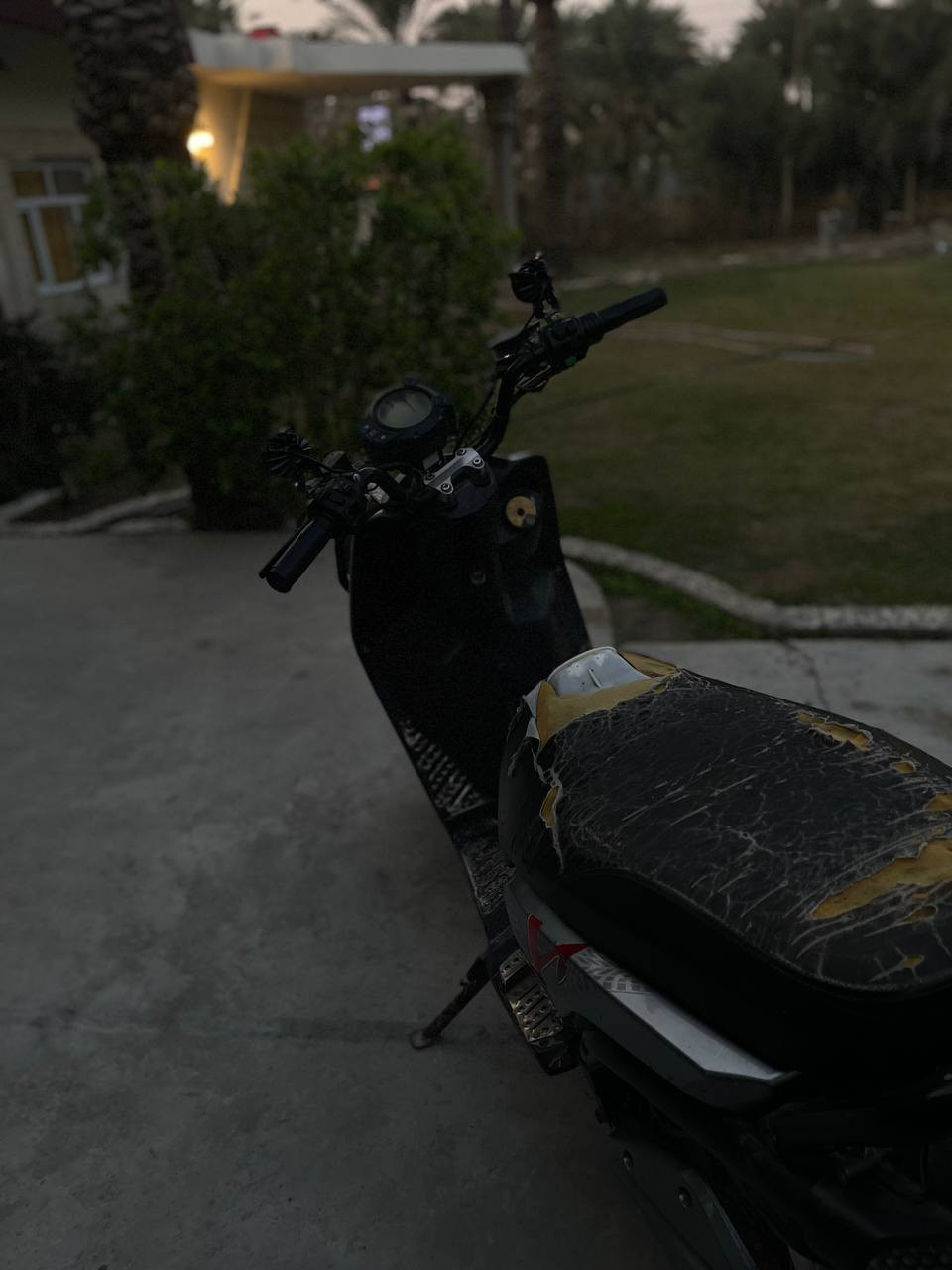 سكنس جبلي شحن
6 باتري 72 فولت السرعه حقيقي 80 وهمي 110 نواقصها تغليف كشن فقط السعر 700 واتساب *********** المكان بغداد الدوره
