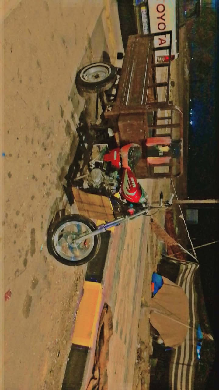 سلام عليكم ستوته للبيع مديل 2013اوراق كامله بس نقص وصل المداور اسويلك مكاتبه بيهاا لحيم بركبه ومحركهاا زين اكسنهاا زين فلنجات جدد وياله جدد دبلات جدد سعرهاا 800وبيهاا مجال بصيط للشراي مكاني ناصريه البطحه ***********
