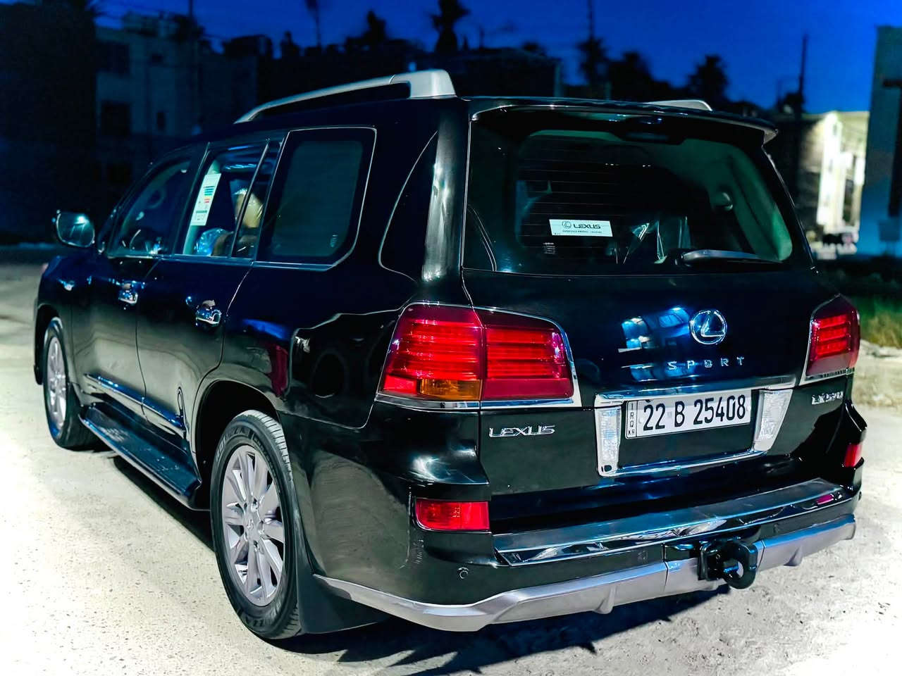 لكزس 2011 خليجي 
للبيع او مراوس بلاندكروز 22 وفوك
LX 5700 
فولل مواصفات 1/1 
رقم اربيل الجديد
بيهة صبغ 3 قطع 
جاهزه من كلشي سيرفس كامل
مكاني بغداد الدوره 
ب325 وبيهة مجال
***********

