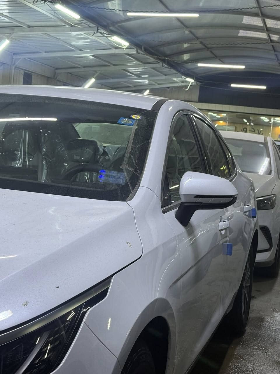 الاتصال ***********
مرقم بغداد كامل 
بي واي دي 2025 

ألون الأبيض 
السعر 19,400
كامل ملحقات 
‏BYD 05 2025
اليكم المواصفات
انتبه السياره : هايبرد & بانزين & كهرباء يعني التفويله الوحده بانزين تمشيك 1200 كيلو
سعه التانكي 45 لتر 
موديل 2025
حساسات 
حجم المحرك 1.5
شاشه اصليه 
كامره خلفيه
هند بريك كهرباء
دشبول شاشه ديجيتال
اوتو هولد
مفتاح التشغيل بصمه
تشغيل عن بعد تحكمات مقود
اوامر صوتيه
منفذ طاقة
منافذ شحن
مقول جلد حياكه
دخول ذكي
3 وضعيات قيادة
اشاير بل مري
تتسع المقصورة ل 5 ركاب
المقاعد جلد رياضي
اريل نفكيتر
اناره داخليه LED
لد امامي LED
‏LED بك لايت
قطعتين تبريد 
مثبت سرعة
حجم الاطار 16
مانع تزحلق
شاحنه خلفية
كير ماوس
البطاريه ليثيوم الاقوى والاطول عمرا في عالم الهايبرد ملاحضه: جميع العده مالته موجوده 
والكيبل الشاحن
والمثلث

🔹بغداد / الوزيرية مقابل المجمع العلمي
