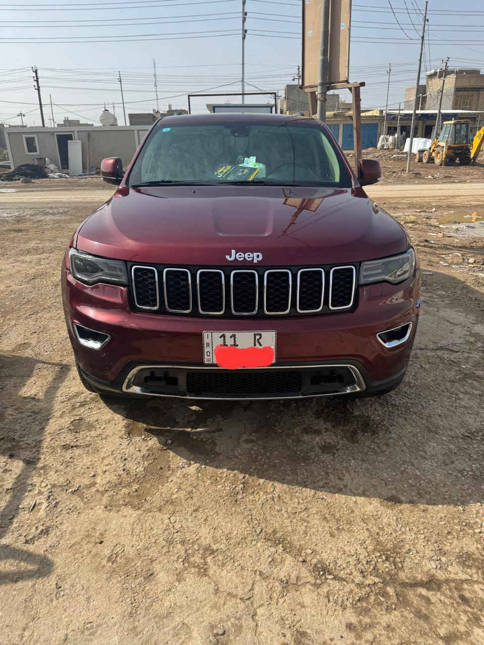 السلام عليكم جيب شيروكي 2018 خليجي كفالة عامة فول مواصفات  واحد على واحد
رقم بغداد 
دبل تنتة 
4❌4
تحكم ستيرن 
تدفئة كشنات 
سيارة بعدهة جديدة على وضع الشركة 
السعر 265 وبيها مجال للشراي 
***********
