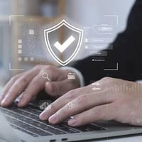 فرصة عمل في شركة إنترنت مطلوب موظف او موظفة للعمل في شركة إنترنت  الخب...