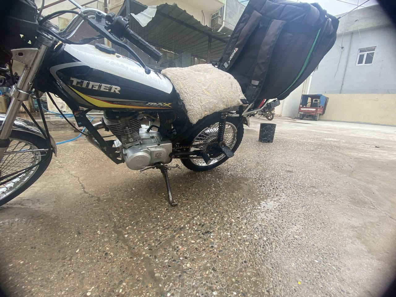 ايراني للبيع موديل(2021)شرط مكين مامتفوح عنون كركوك سعر(600)بيه مجال قليل


**إذا كنت صاحب هذا الإعلان وتريد حذفه لأي سبب، رجاءا أرسل رسالة إلى الدعم الفني**