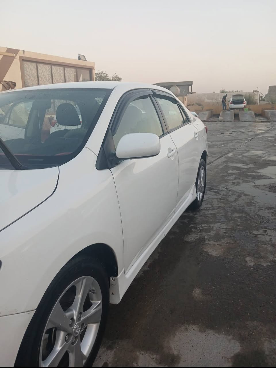 كورلا موديل 2013 مواصفات S رقم بغداد الدولي بسمي تحويل ثاني يوم السيارة صدرها جديد تخم تايرات جديد كير او محرك بشرط مصبوغه عام سعرها 96 هاتف ***********
