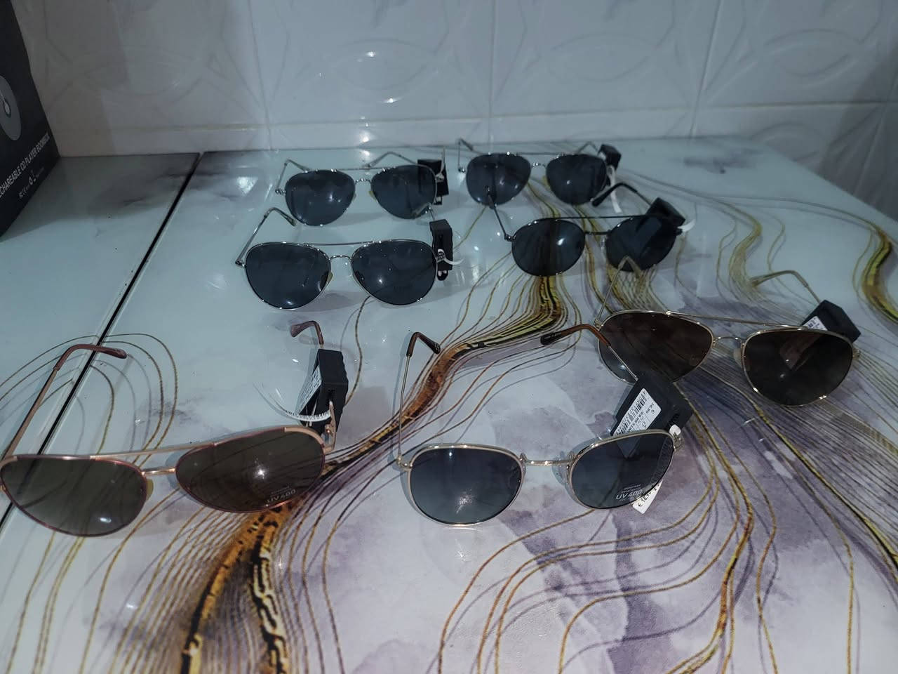 نظارت ماركت UV400 الماني نسائي رجالي عدد ٢٠٠ قطعه جملة فقط واحد على ٣٠٠٠ شلع فقط جملة.  اسعارهم على موقع كلو بدولار ماركات عالمية


**إذا كنت صاحب هذا الإعلان وتريد حذفه لأي سبب، رجاءا أرسل رسالة إلى الدعم الفني**