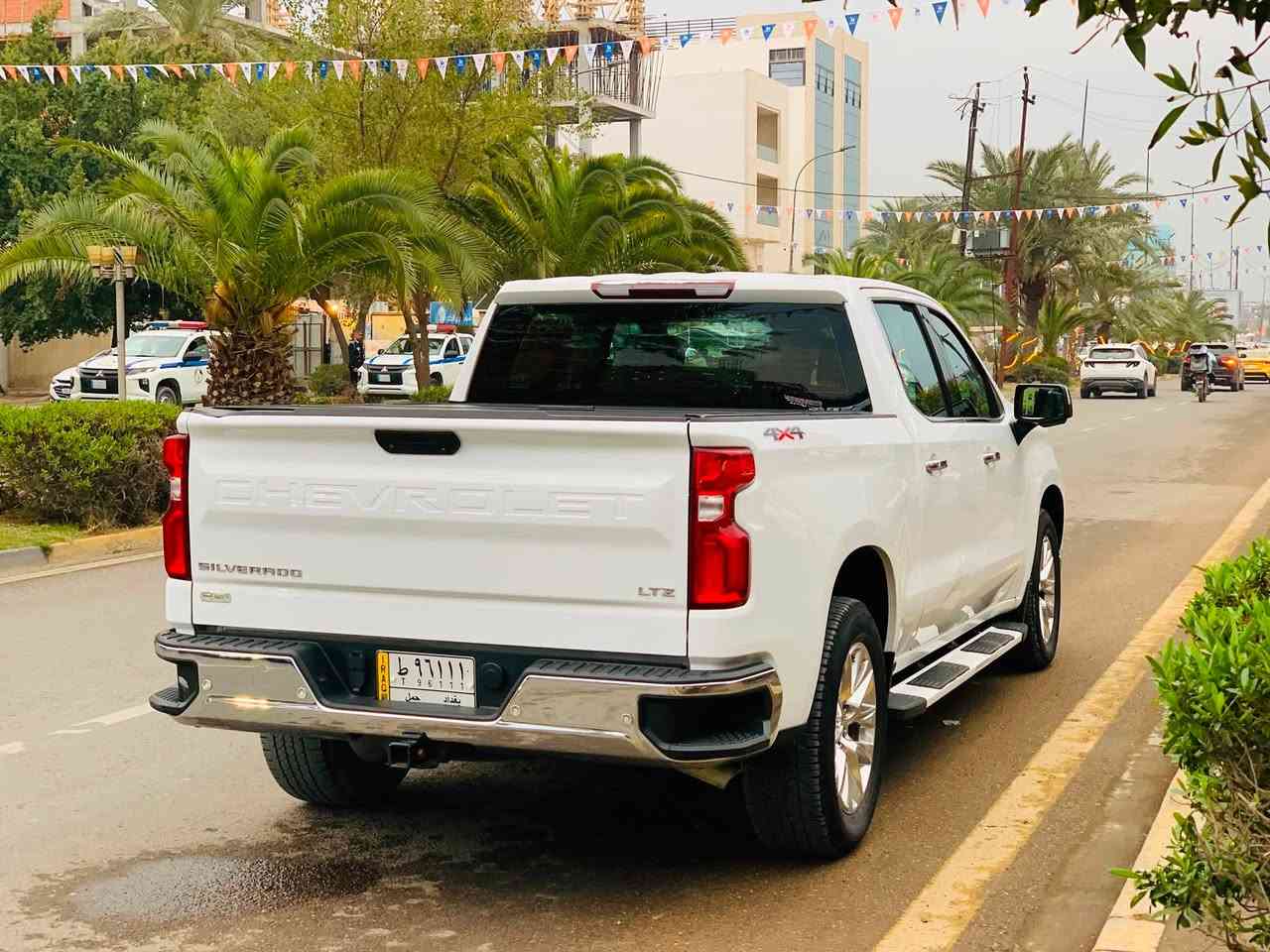 شوفر ليت سلفرادو 2020 خليجي LTZ فول مواصفات مكان السيارة بغداد ***********
