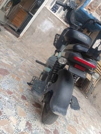 دراجه شحن للبيع حجم 14 شركة الريان دراجه كامله ما بيها نقص سرعه40 اشاي...