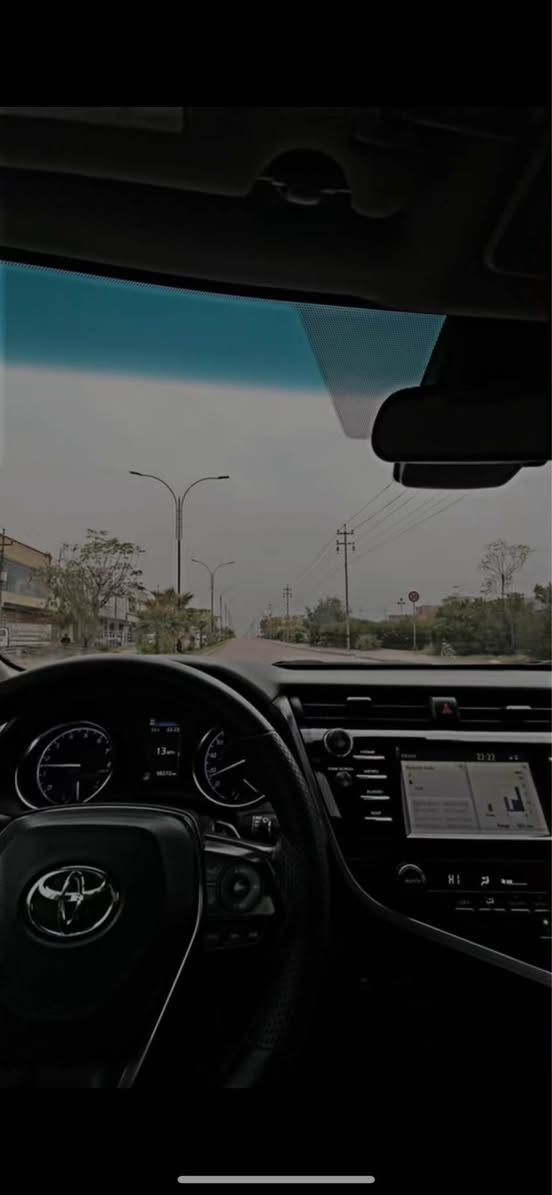 توێتا کامری 2019
سیارە مواسفات SE کوشن جلد کهروبایی سوکان ڤۆلیوم سیارە ٦ پارچەی سبوغە ئیرباگ سیستەم لەسەر وەزعی شەریکە 100mile رۆشتییە سەرەشاسی یەک قۆپی گچکەی هەیە بەبی سبوغ و حداد هەزە و سەنەوی و رێگاو بان هەمووی نوێیە 
شوین:قەزای بەردەرەش
ژ.م:***********
سعر:153$ اكر, نينوى
