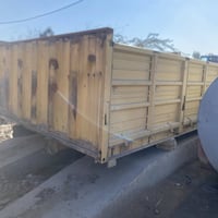 شاحنات • بدون تفاصيل