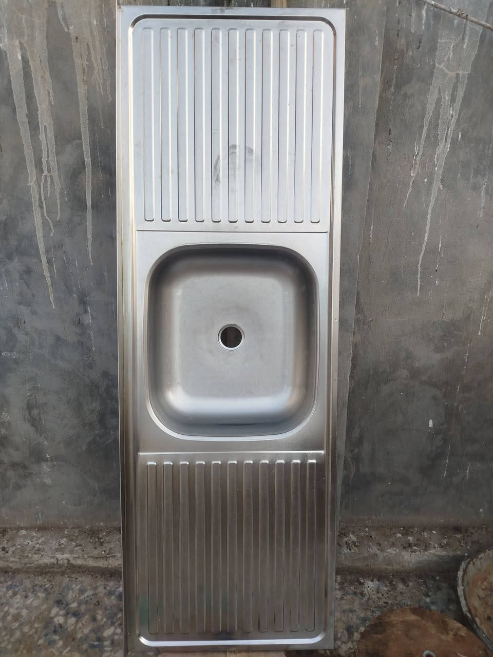 سلام عليكم سنكي متره ونص اخو الجديد نظيف كلش نوع الثقيل السعر. 25
***********
ويل وتاير انضاف كلش الحجم اربوطعش چوبلس السعر 25
