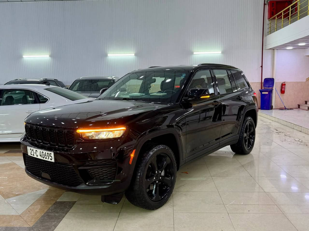 جيب  لاريدو ماصات blak top موديل ٢٠٢٢
سيارا فول ماصافات ماعادا فتخا 

بصما كوشين كهرابايي شاشه كبير جلد 4x4

٥ نفارات مرغوب 

ماشي ٣٦ الف خقيقي 

مكينه كير بشرت مامفتوح سادرات بشرط

راقام سنوي جديده بسمي سيارا نفس يوم خاول

واتس اب فايبر موجوده

مكان سيارا اربيل شارع ١٠٠ داخل معارض

***********
