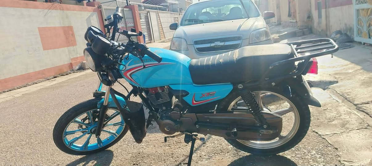 شاينك 2023 نازله 2025
اوراق كاملة اصوليه
مكينة بلادية لٱ مفتوح ولا مجفت
دراجة نضيفه مكفوله مستعجل علبيعه
*********** بغداد, العراق
