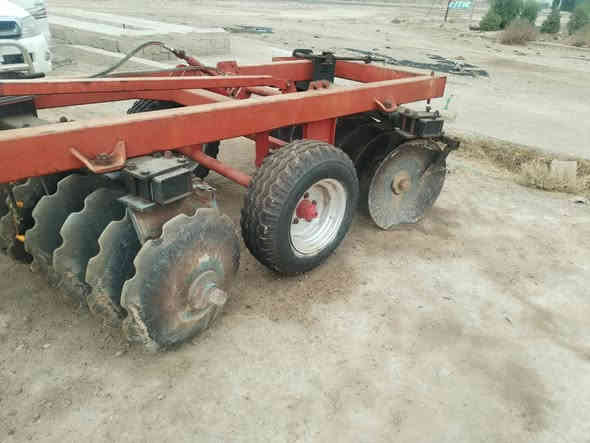 للبيع دسك تركي حجم  ١٨  صاج
العنوان واسط لنعمانية *********** ابو مشتاق
