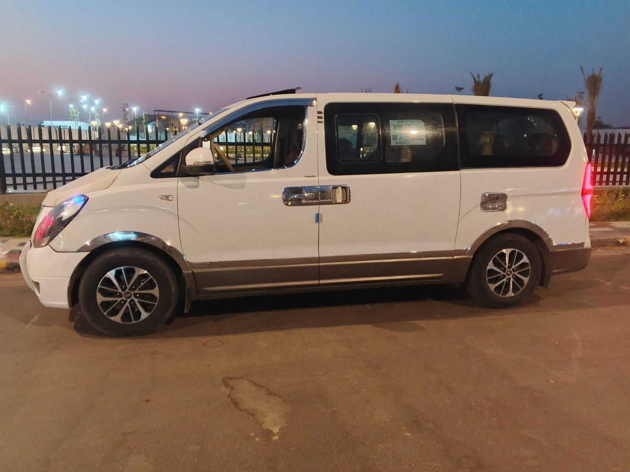 سلام عليكم ستاركس موديل /2009/ تبريد حداديه دوشمه سياره جاهزه بيه ضربه بل جاملق  صفحت السائق وصندوك مبدل الوره سياره بسمي  سنويه 2028تنتهي سعر /135بيه مجال قليل
/مكاني بصره
***********
