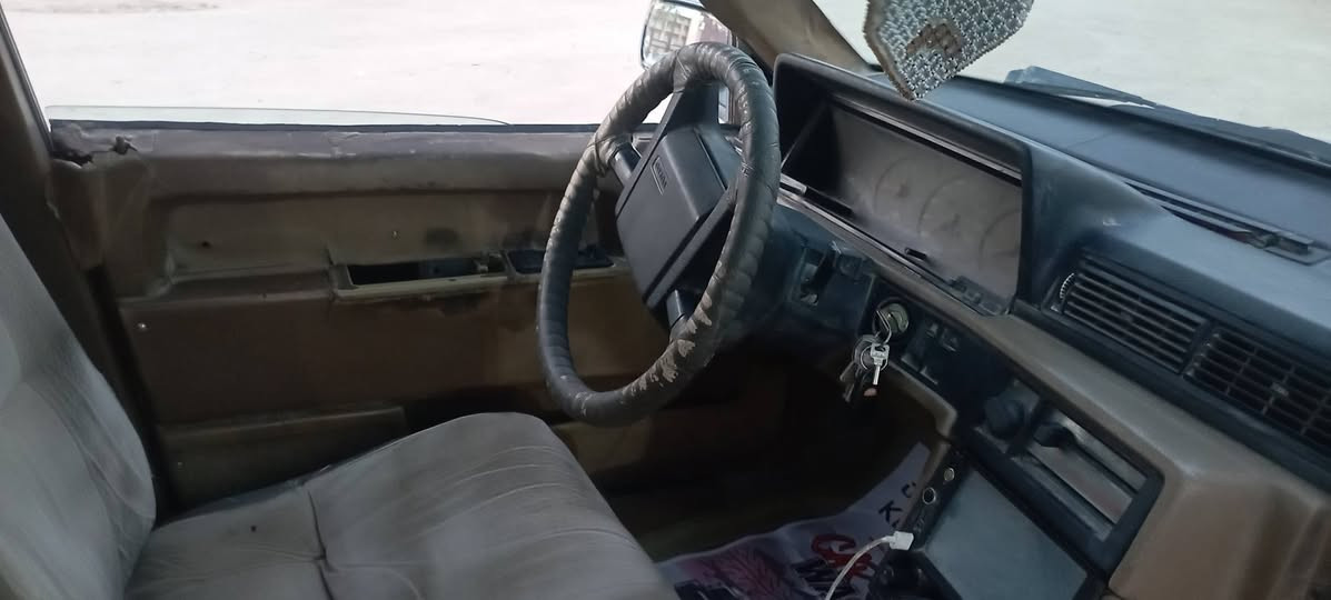 السلام عليكم 

فالفو ستيشن حجم (940) للبيع 

المحرك 6سلندر 

تبريد محتاج غاز 

رقم كربلاء الإنكليزي الجديد +السيارة بأسمي 

كير اوتوماتيك 

بدون ضربة ولا صبغ شبه مكفولة 

جام كهربائي 
 
الرقم:***********. ابو محمد 

المكان :النجف/مجمع بيتي السكني /النداء 

وتواجد على الفيس بوك 
🌹🌹

السعر:40ورقة وبي مجال
