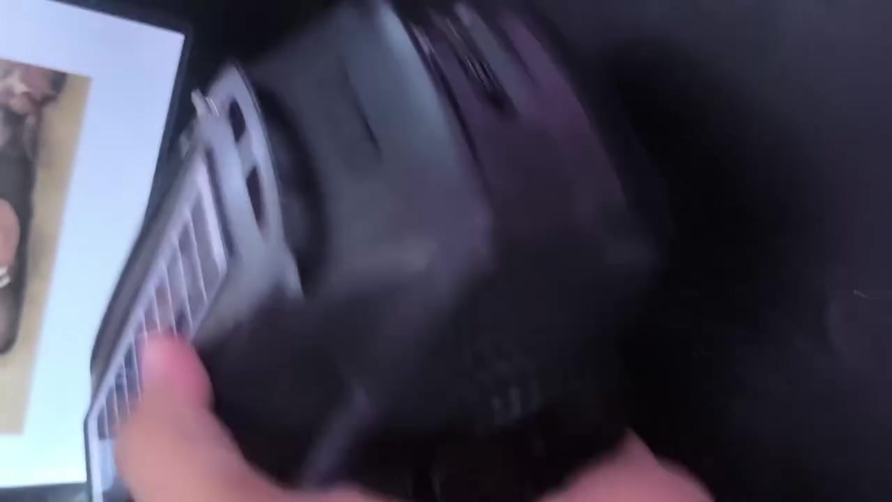 سماعة سيارة بلوتوث 🚗🔊
صوت جدًا قوي

تدعم:

- بلوتوث
- راديو FM
- USB
- رام
- شحن شمسي
السعر 25 الف 
توصيل بغداد 5 الاف محافظات 6 الاف


**إذا كنت صاحب هذا الإعلان وتريد حذفه لأي سبب، رجاءا أرسل رسالة إلى الدعم الفني**