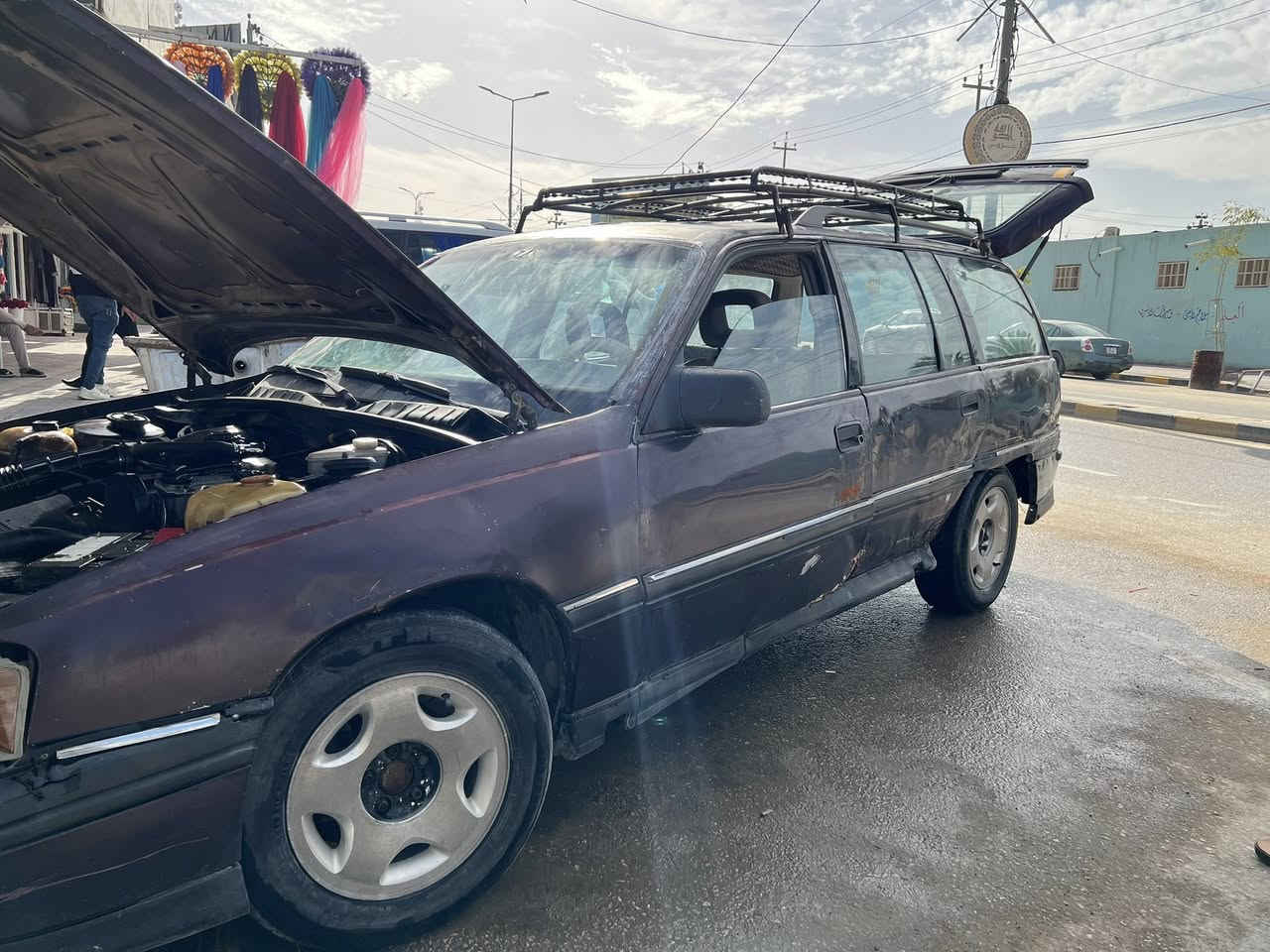 أوبل اوميكا للبيع مديل 1991. كير ومكينه جدد كهربائيات كله شغاله دواخل مدوشمه كير عادي الكشر هاذه كدام العين وهم تعال وشوف المكان نجف كوفه فلكت حبيب الرعاش السعر 8ورقات لن متوازي ع بيعه التصال ع الرقم ***********متواجد فيس واتساب
