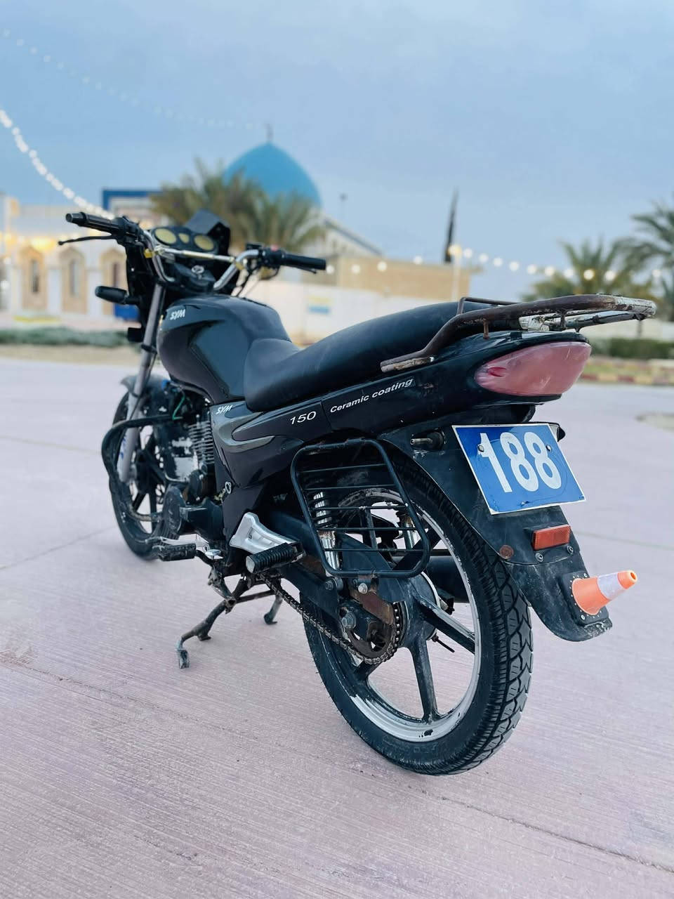 السلام عليكم. مكلف بل نشر 
دراجة للبيع او مراوس حسب القناعة
سايم دراجة كامله مابيها نقص فقط الي موضح بالصوره
بيها اوراق ومكمركه  السعر خاص 
للاستفسار ***********
