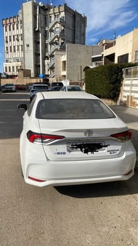 كورولا هايبرد • ٢٠٢٥ • ٦٠٠٠ كم