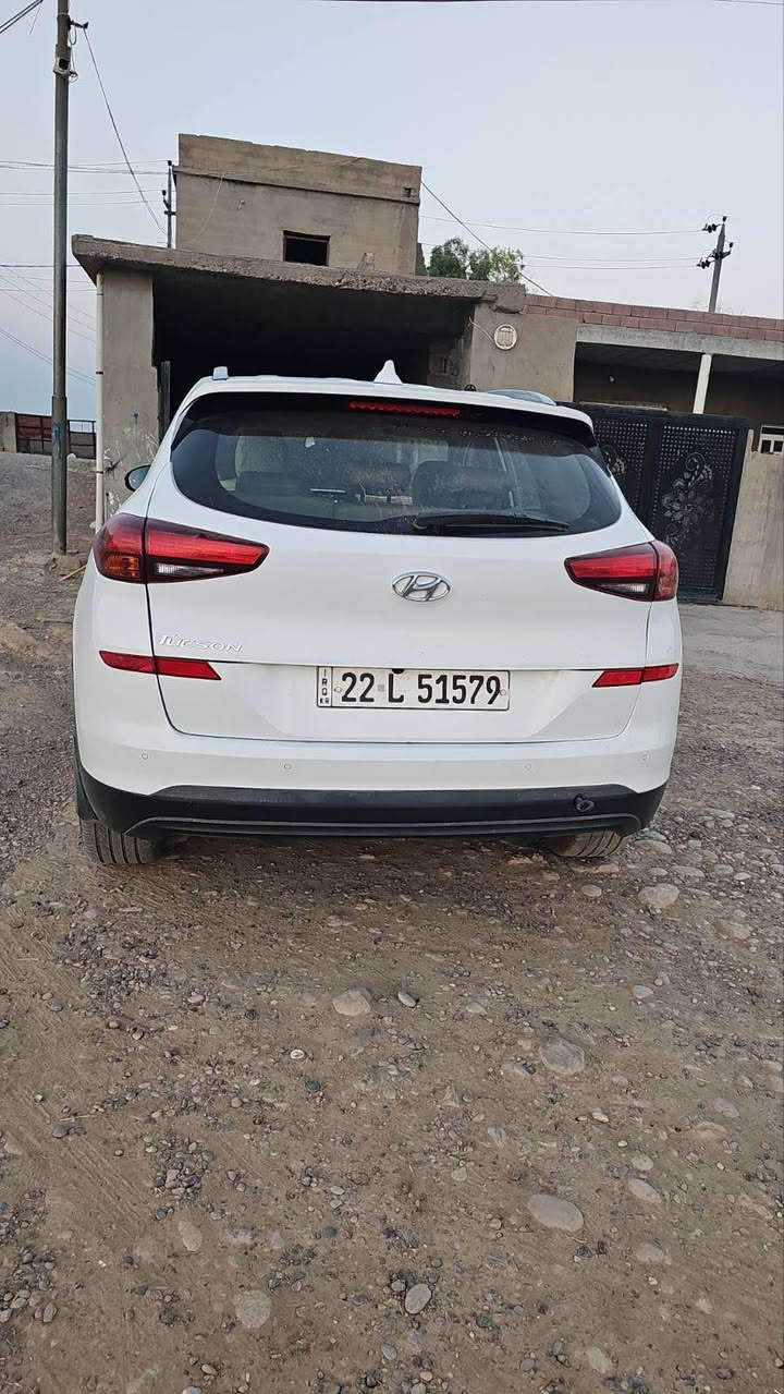 توسان مديل ٢٠٢٠ رقم أربيل. تحويل وكالة شرط گير محرك كهربائي شرط مكان سيارة اربيل سيارة ١٠قطعة مبدل بلادي اسود بدون ضربة بدون كلشي رقم موبايل *********** + واتس أب رقم =*********** أربيل, العراق
