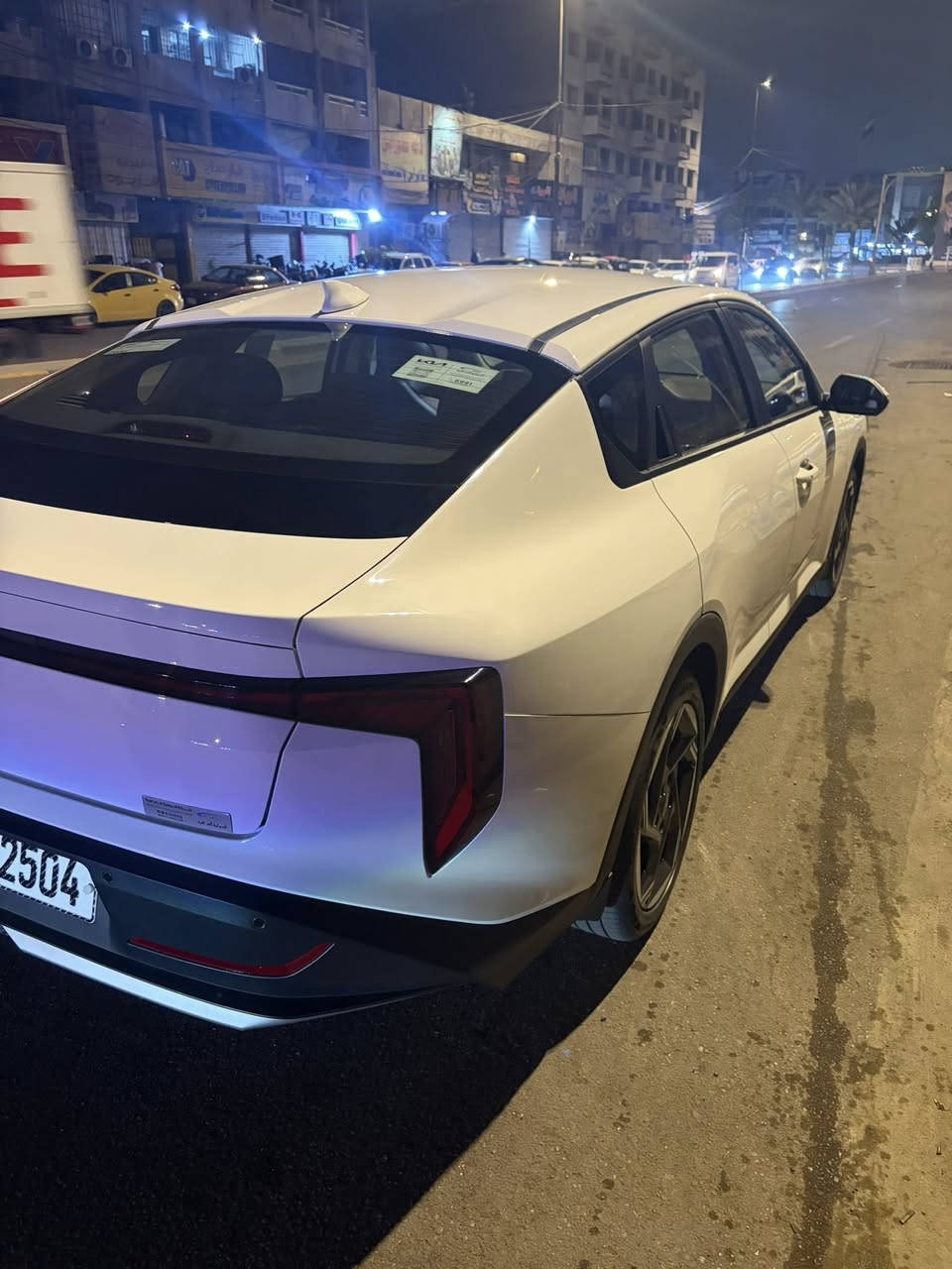 سلام عليكم كيا 2025 k4 فول عده التنته ماشيه12 تالاف كفاله عامه ضمان الشركه الدوليه 5سنوات +
4 تبديلات دهن رقم بغداد باسمي تحويل ثاني يوم 
السعر 187$  *********** مكاني بغداد
