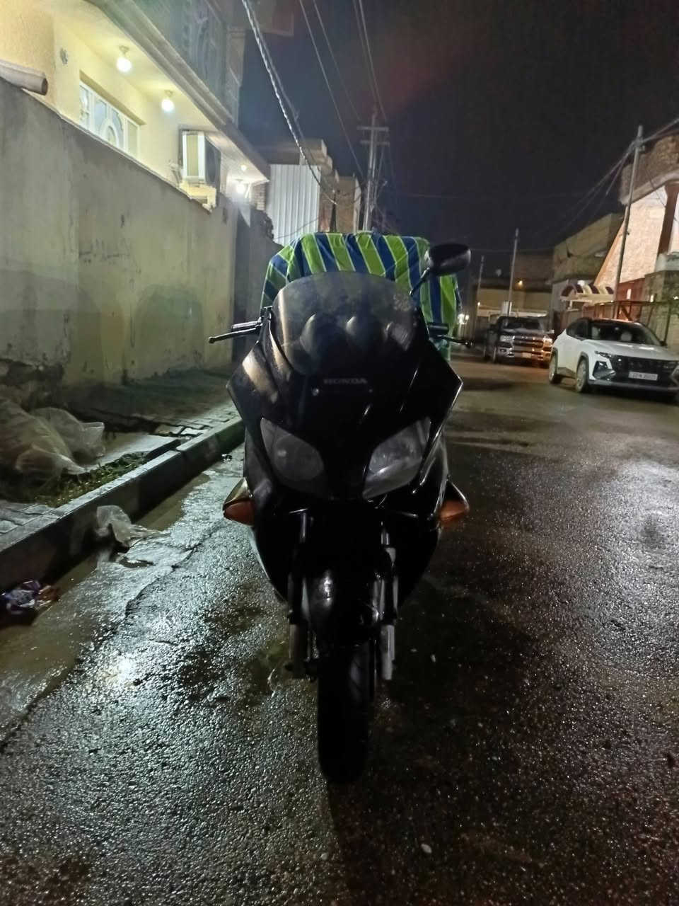 سلام عليكم.فورزه 06مجفته مره وحد  اصلي كفرات اصلي كلشي  شقال سعره 700وبيه مجال مكاني زين القوس  ***********
