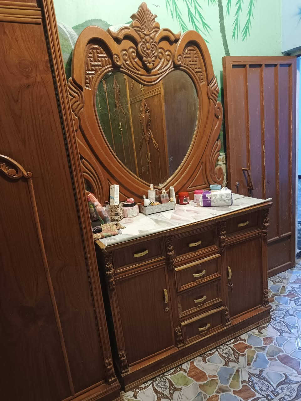 غرف عراقي للبيع في الزبير السعر 800
التواصل ***********
