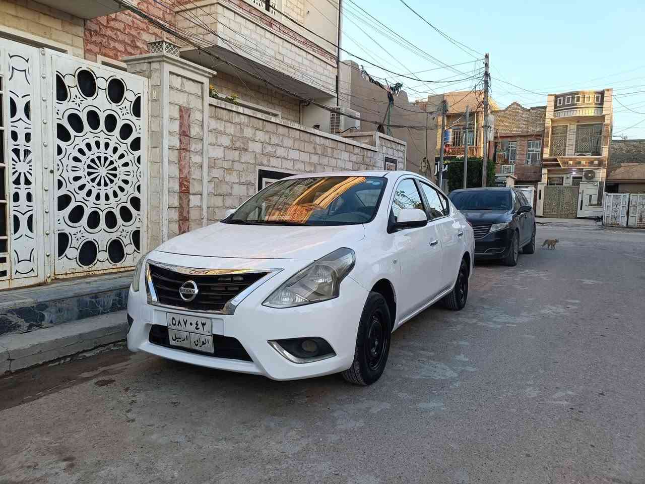 بيع فقط 
نيسان سني هندي موديل 2020
السعر 93 ورقه للاتصال *********** مجال بسيط
رقم اربيل باسم شركه شرط تحويل او وكاله 
محرك وكير نظاف 
التبريد شغال 
صدر وتخم تاير جديد
بدون صبغ بيها طخه بالداعميه الاماميه نكسرت وبدلتها 
وبيها بارد بالجاملغ الامامي 
المكان بغداد الزعفرانيه
