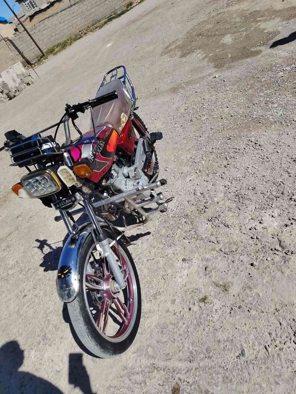 سلام عليكم
ماطور البيع موديل 2022 
5 كير 
سعر 350 
***********
