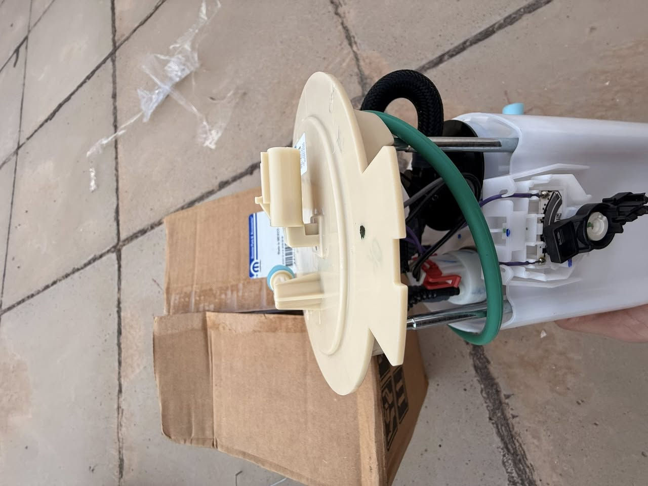 للبيع فيت بمب اصلي جديد بالكارتون موبار جيب لاريدو من 2011-2021 ودبلات اصلي شركة مستعمل شهر وفيتبمب مستخدم عطل بي طوافة فقط 
السعر 300 الف


**إذا كنت صاحب هذا الإعلان وتريد حذفه لأي سبب، رجاءا أرسل رسالة إلى الدعم الفني**