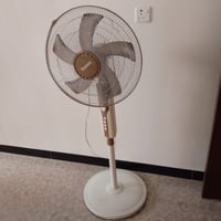 مروحه • ٣ سرعات • نظيفه